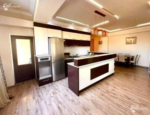 3-senyakanoc-bnakaran-vacharq-Yerevan-Davtashen