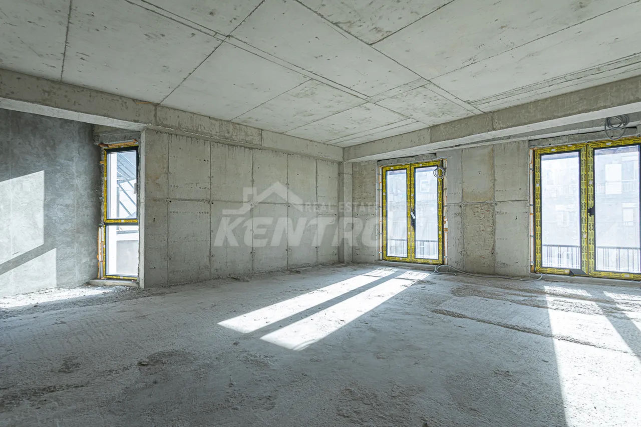 4 bedroom apartment for sale خیابان لئو, مرکز شهر ایروان, 157438