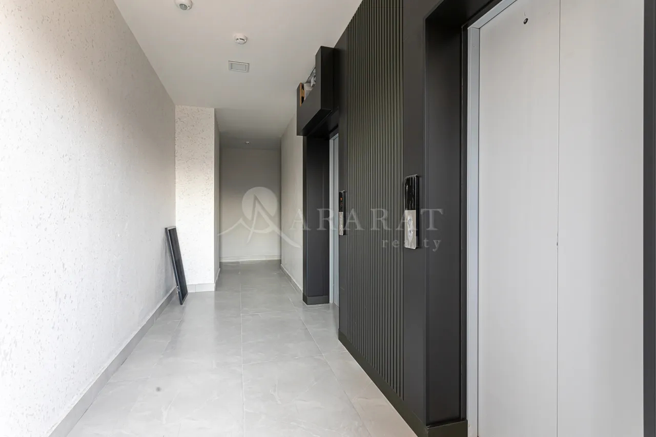 3 սենյականոց բնակարան  Հալաբյան փող, Աջափնյակ Երևան, 157588