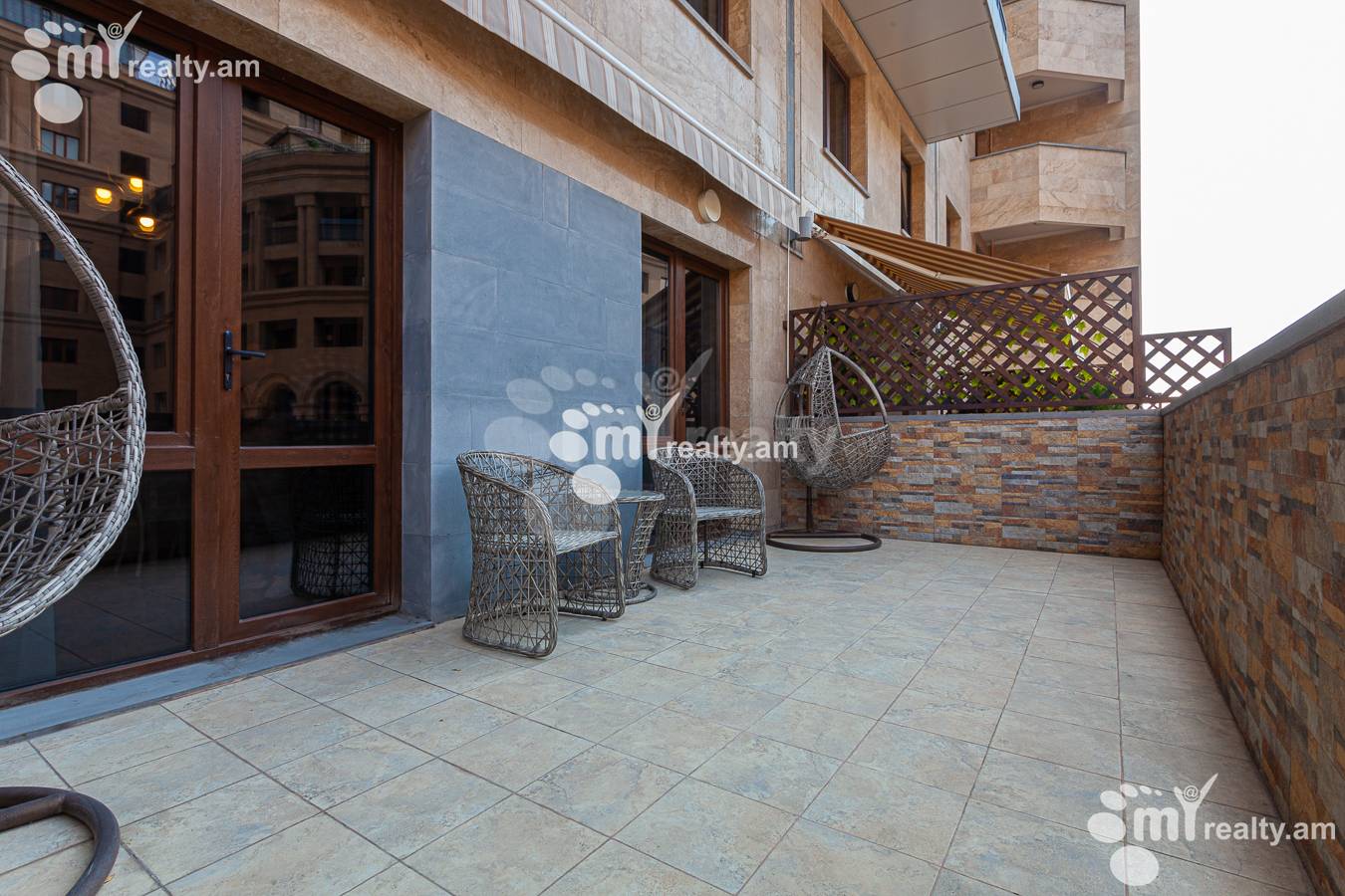 Снять 2 комнатную квартиру Бузанд ул, Центр Ереван, 151913