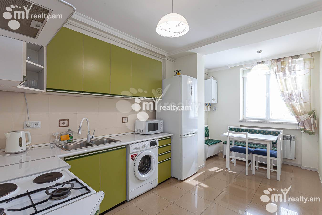 Снять 3 комнатную квартиру Маштоца пр, Центр Ереван, 153283