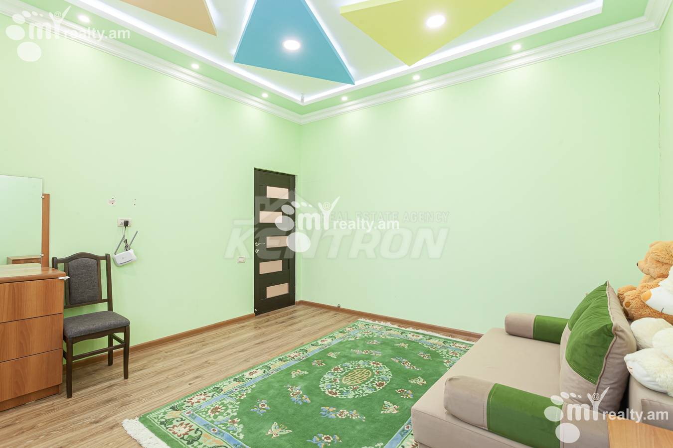 House for sale Paruyr Sevak dis., Awan Yerevan, 155371