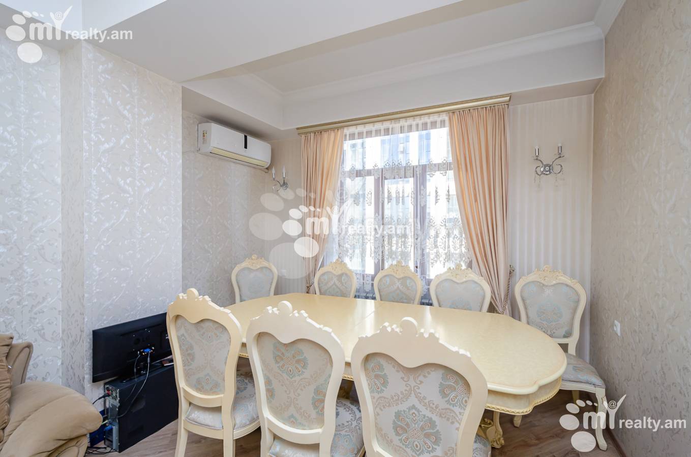 3 սենյականոց բնակարան  Կոմիտասի պող, Արաբկիր Երևան, 154211