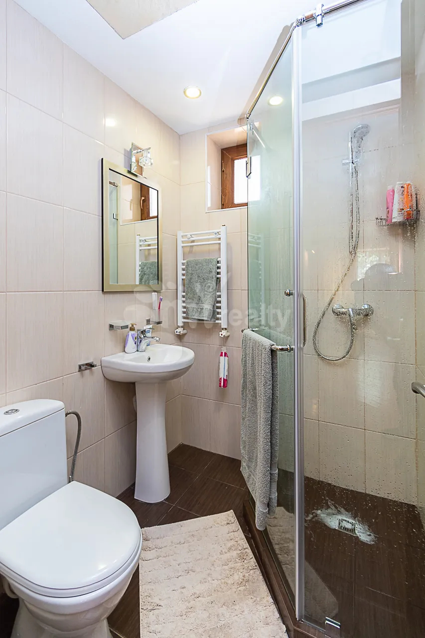 House for sale Pahlavunyats st, Tsaghkadzor Kotajk, 160992