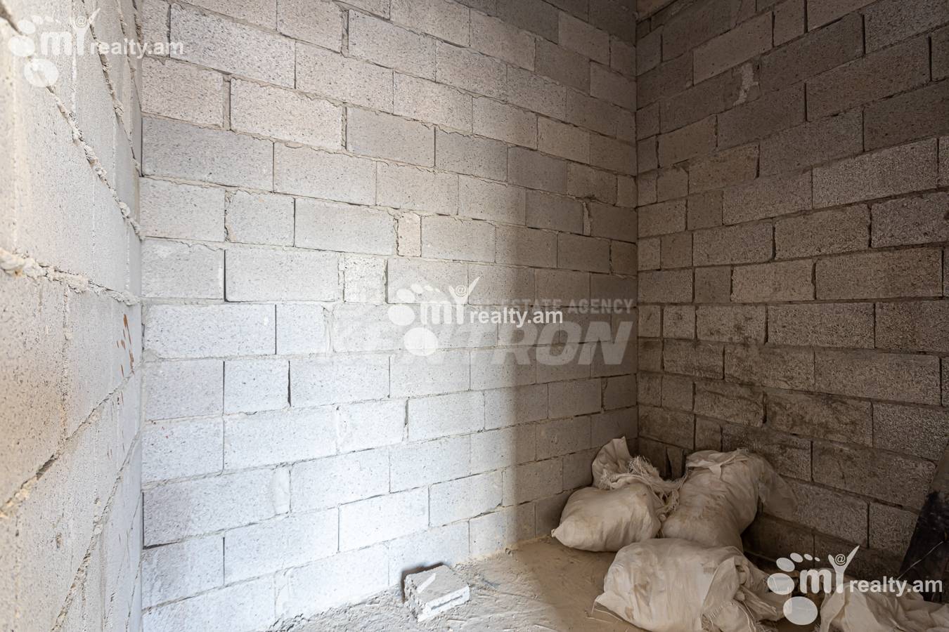 House for sale Arinj, آرینج کوتایک, 156937