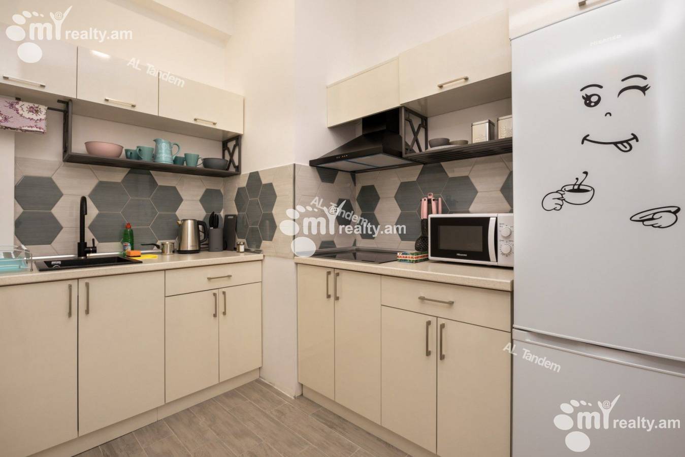 3 bedroom apartment for sale Yekmalyan St, Center Yerevan, 149055