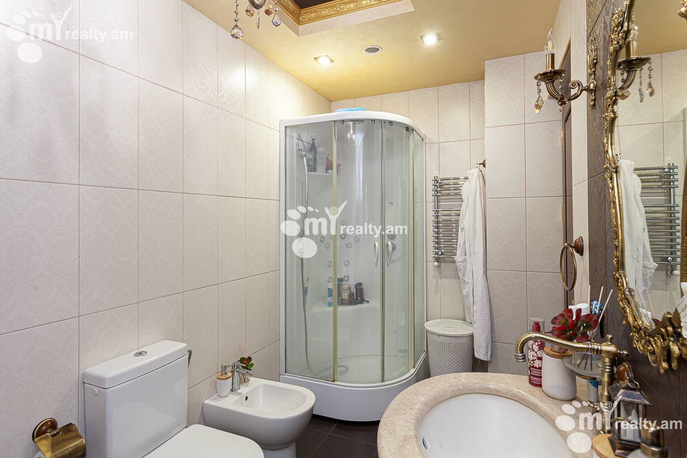 3 bedroom apartment for rent خیابان آدونس, عربگیر ایروان, 154260