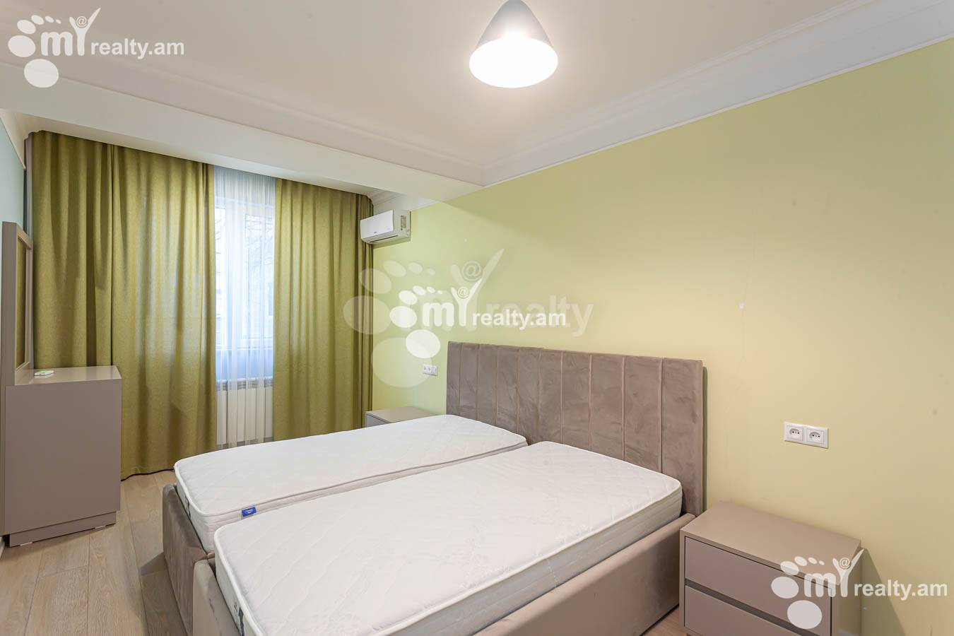 3 bedroom apartment for sale خیابان هین اِرِوانتسی, مرکز شهر ایروان, 152937