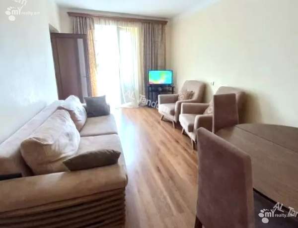2-senyakanoc-bnakaran-vacharq-Yerevan-Ajapnyak