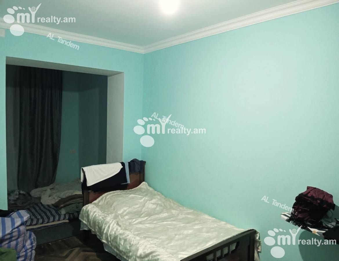 3 bedroom apartment for sale Hasratyan st., Adshapnjak Yerevan, 158054