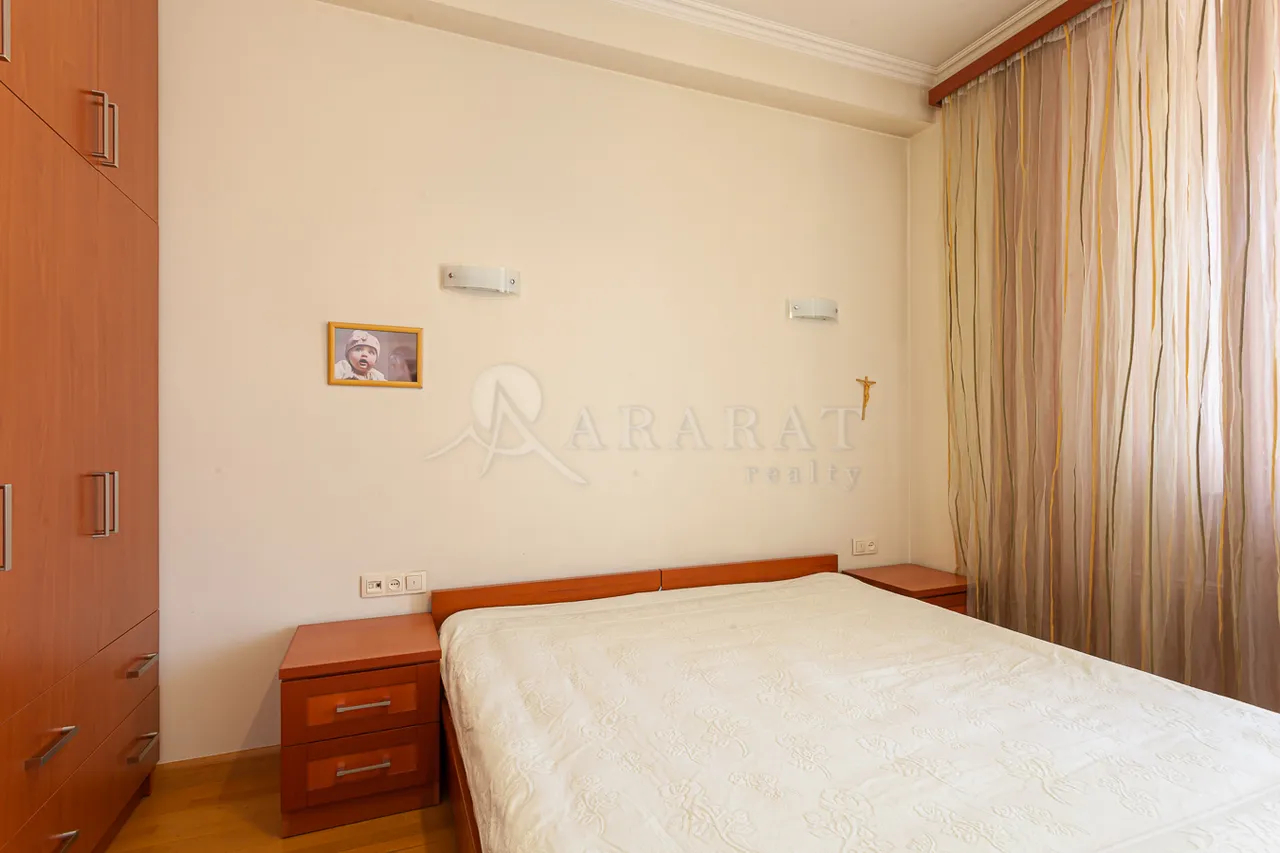 2 bedroom apartment for rent Aram St, Center Yerevan, 158956