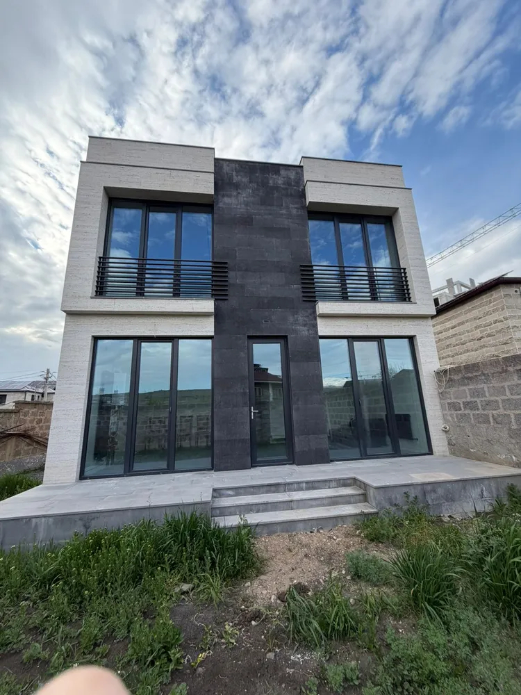 kupit-dom-novostroy/Mher+Mkrtchyan/Avan/Yerevan