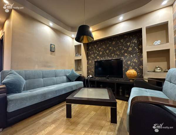 3-senyakanoc-bnakaran-vacharq-Yerevan-Arabkir