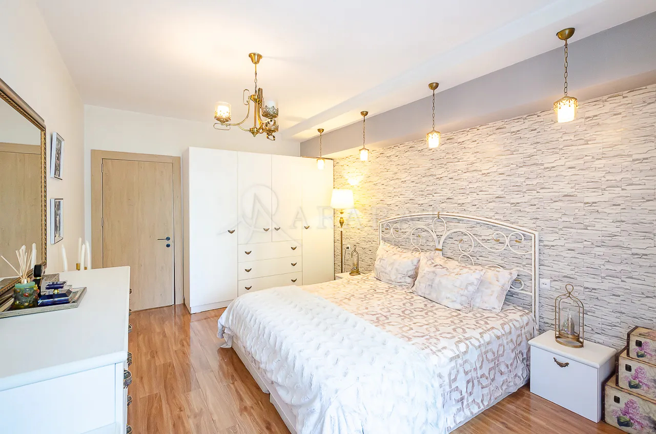 Снять 2 комнатную квартиру Бузанд ул, Центр Ереван, 158905