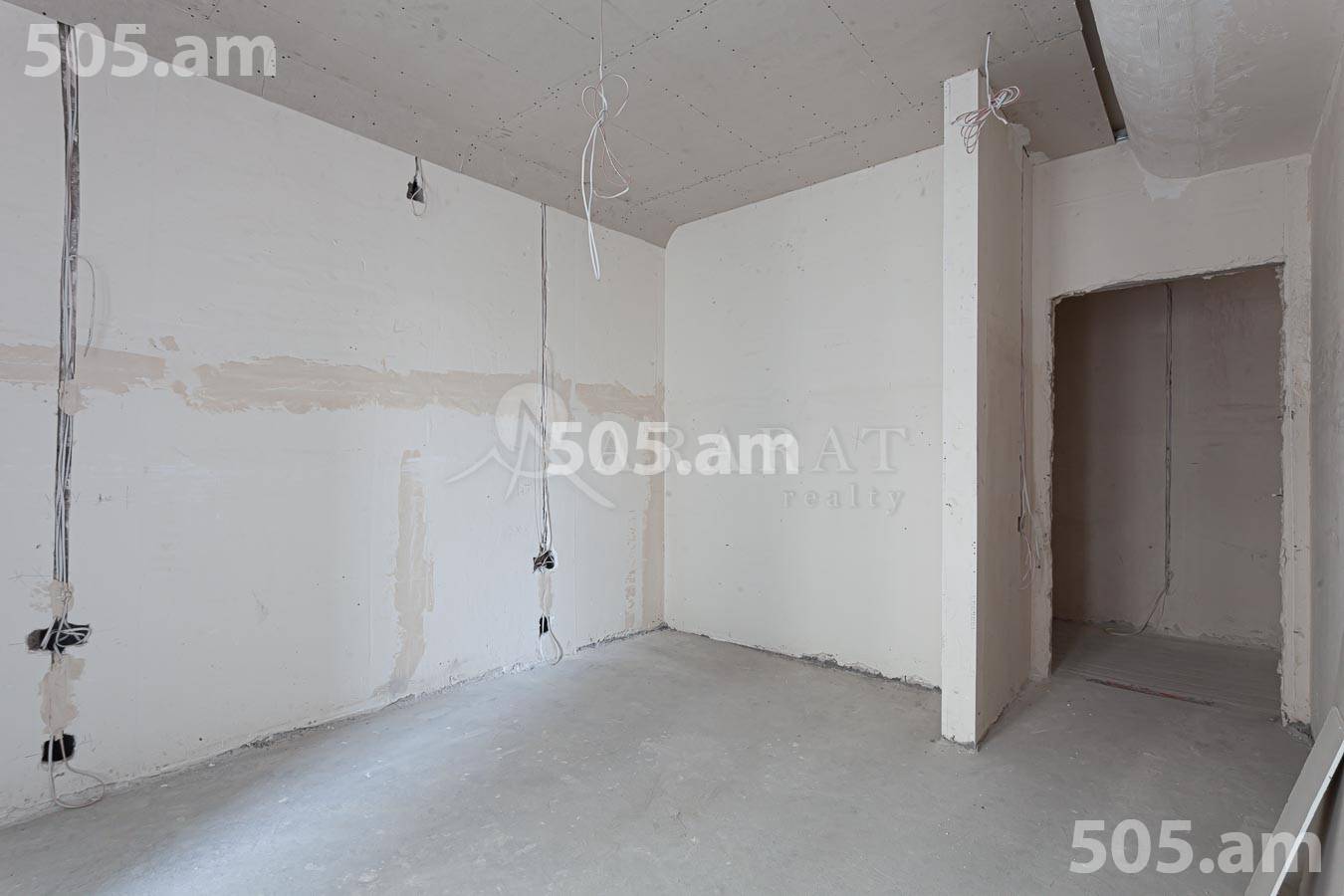 3 սենյականոց բնակարան  Կոմիտասի պող, Արաբկիր Երևան, 155128