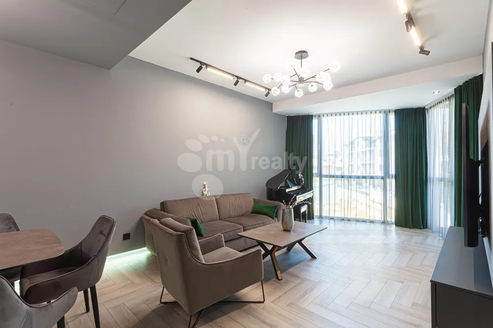 norakaruyc-bnakaran/3-senyakanoc/Antarayin+St/Center/Yerevan