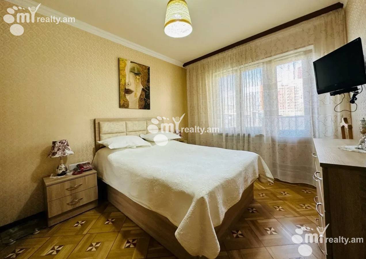 3 սենյականոց բնակարան  Կոմիտասի պող, Արաբկիր Երևան, 157044