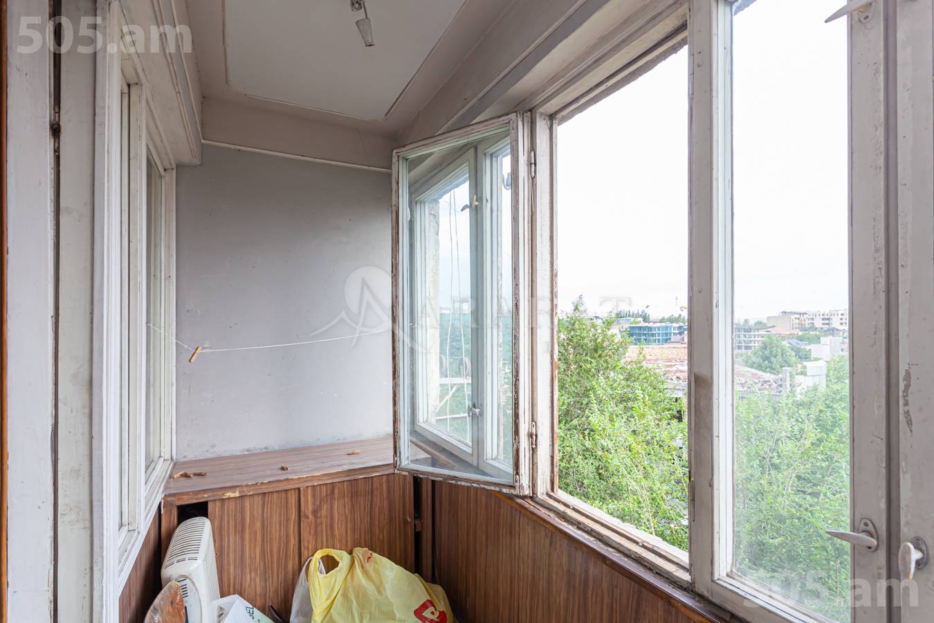 Купить 3 комнатную квартиру  Бабаян ул, Арабкир Ереван, 151135