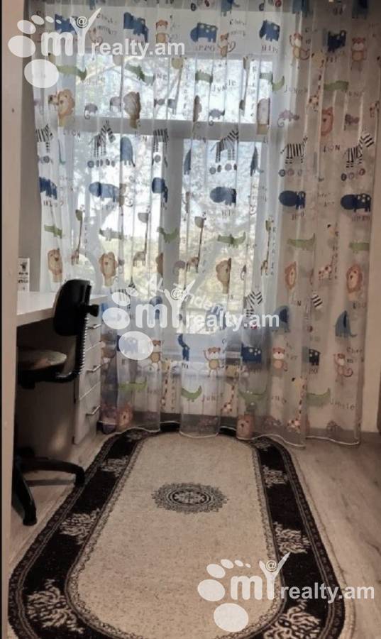 3 bedroom apartment for sale Heratsi St, Center Yerevan, 158084