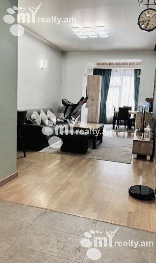 3 bedroom apartment for sale Heratsi St, Center Yerevan, 158084