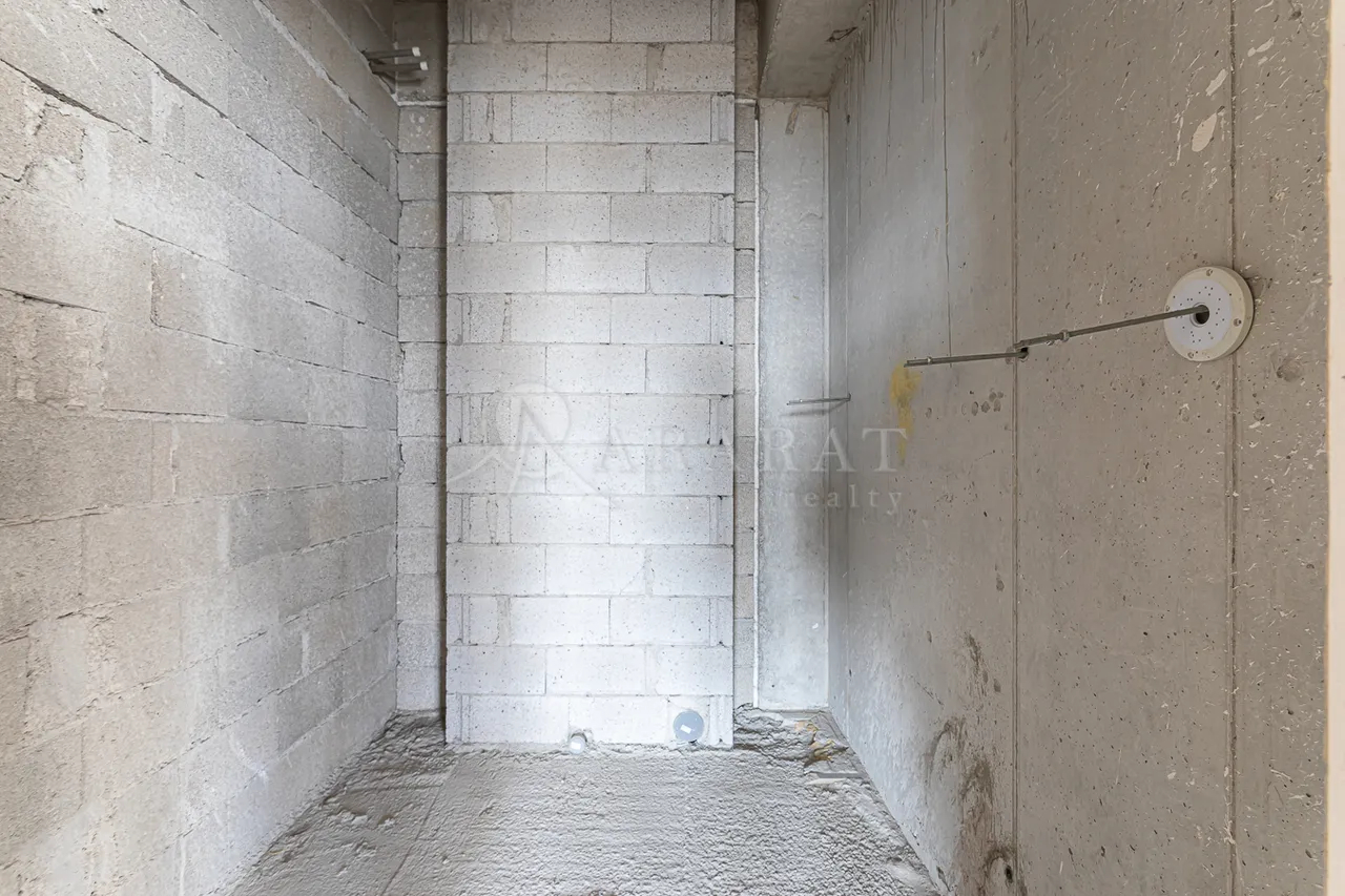 3 սենյականոց բնակարան  Խանջյան փող, Կենտրոն Երևան, 157766