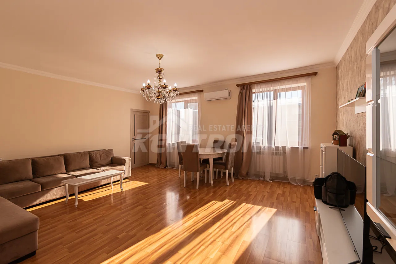 3 bedroom apartment for sale Hr.Kochar St, Arabkir Yerevan, 159108