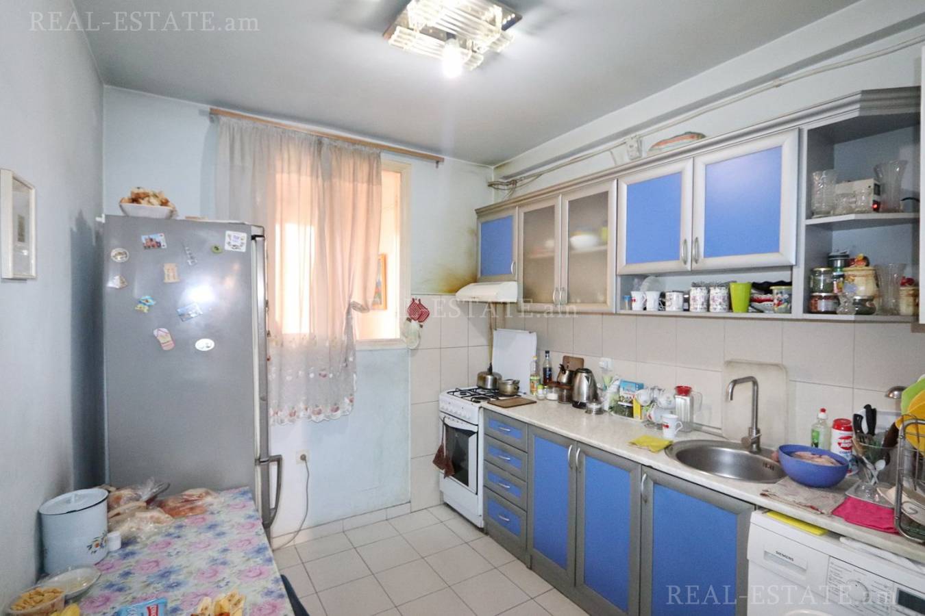 3 bedroom apartment for sale Saryan St, Center Yerevan, 136445