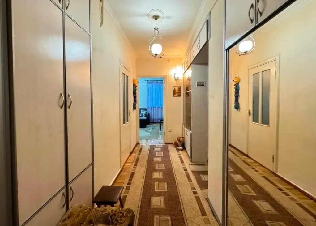 Купить 4 комнатную квартиру Сайат-Нова район, Аван Ереван, 159793