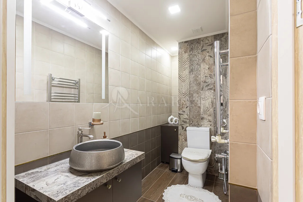 4 bedroom apartment for sale Kievyan St, Arabkir Yerevan, 157369