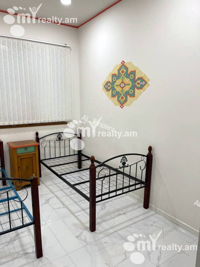 Купить коммерческoе помещение Пушкин ул, Центр Ереван, 153825