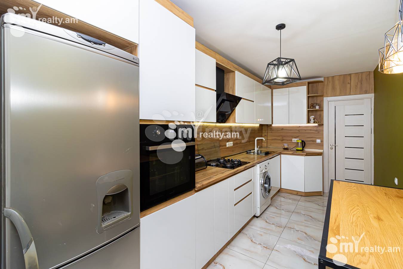 3 bedroom apartment for sale Pushkin St, Center Yerevan, 154333