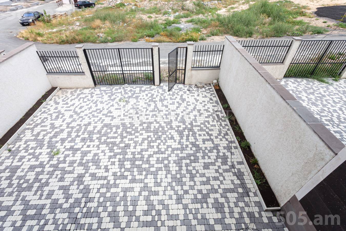 House for sale G 1 dis., Ajapnyak Yerevan, 152192