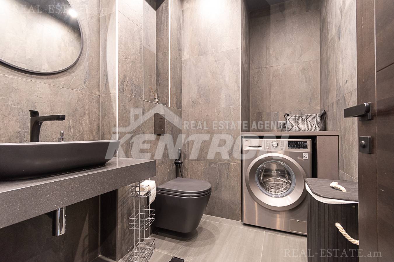 Купить 4 комнатную квартиру Нерсисян ул туп., Канакер-Зейтун Ереван, 134937