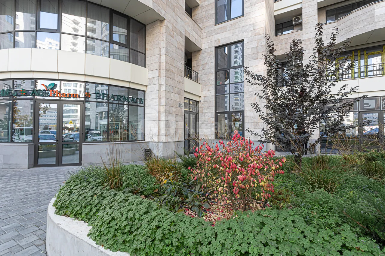 3 bedroom apartment for sale Arshakunyats Ave, Center Yerevan, 157875