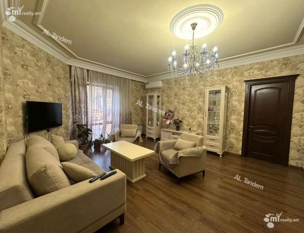 2-senyakanoc-bnakaran-vacharq-Yerevan-Center