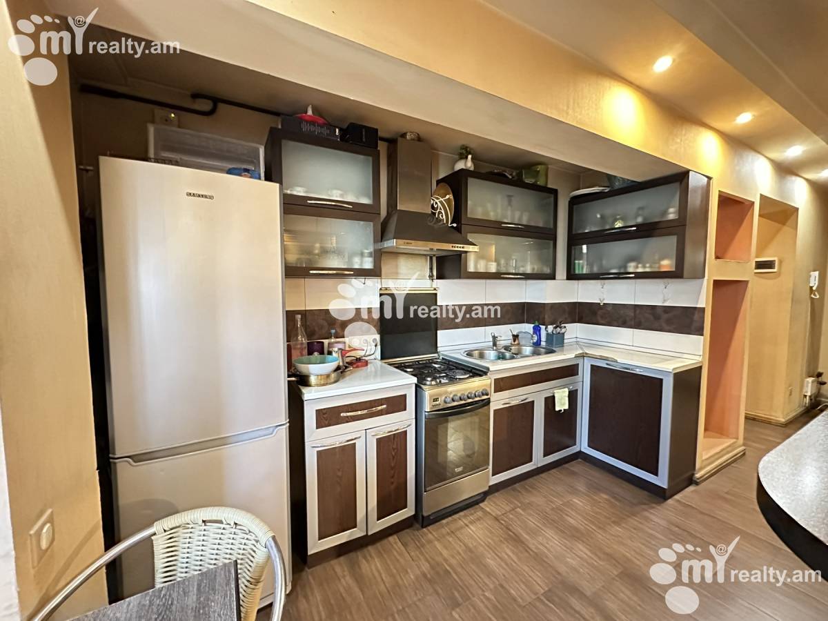 3 bedroom apartment for sale Orbeli Yeghbayrner   St, Arabkir Yerevan, 158167