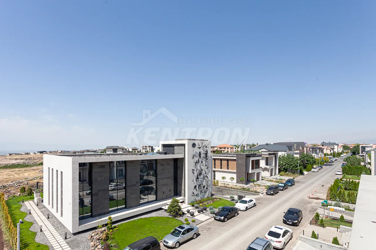 House for sale Ghevont Alishan street, واهاگنی ایروان, 157790