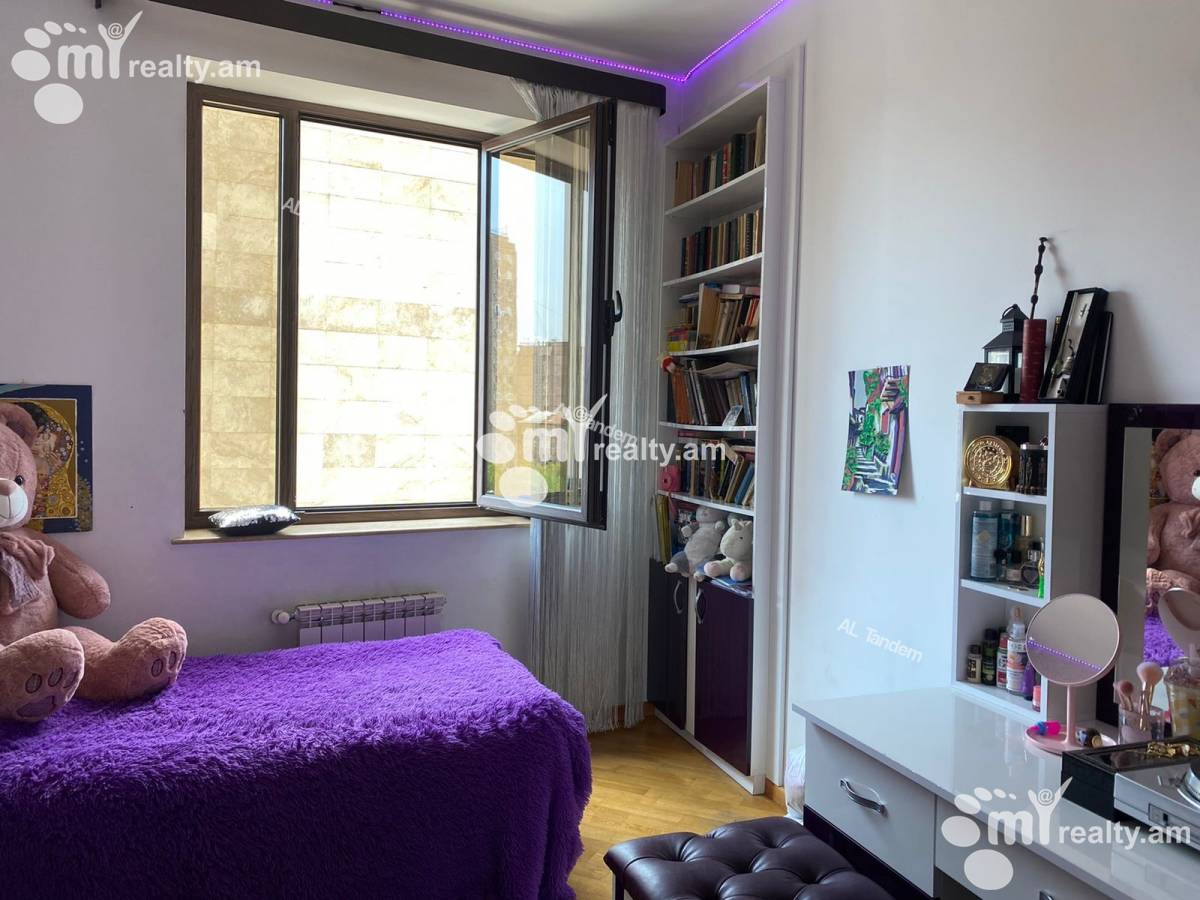 4 bedroom apartment for sale خیابان واهر. پاپازیان, عربگیر ایروان, 124834