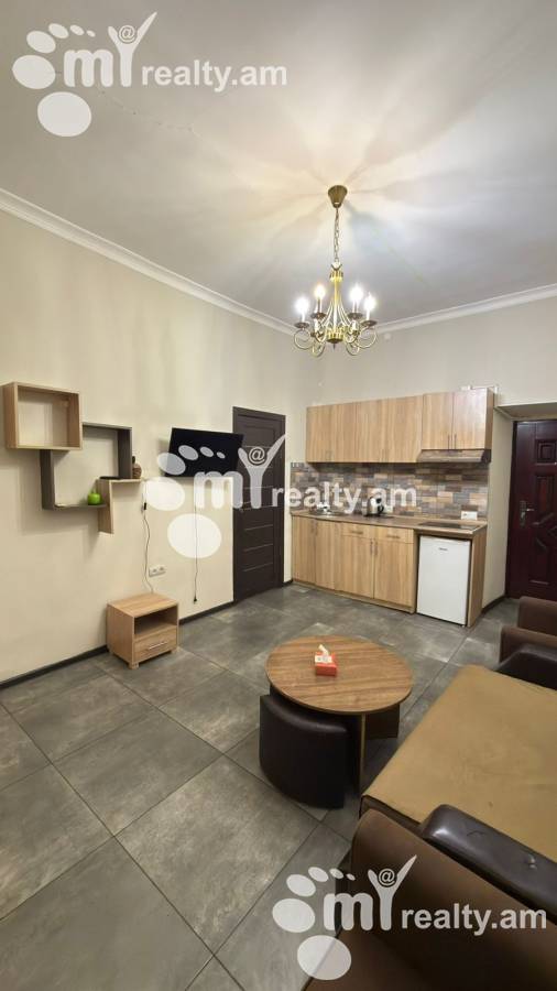 2 սենյականոց բնակարան վարձով Սայաթ-Նովայի պող, Կենտրոն Երևան, 160287