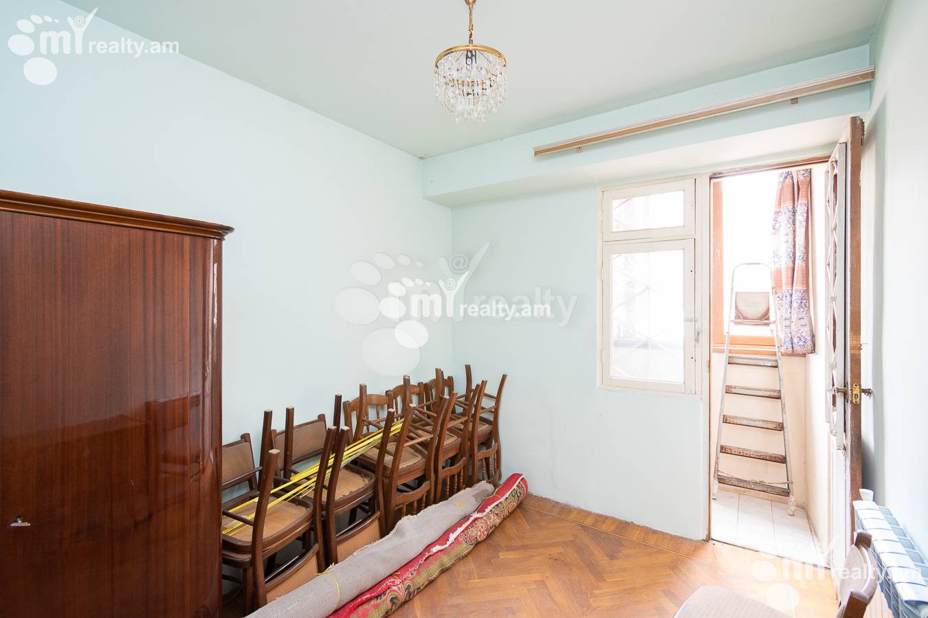 3 սենյականոց բնակարան  Ե. Քոչար փող, Կենտրոն Երևան, 152019