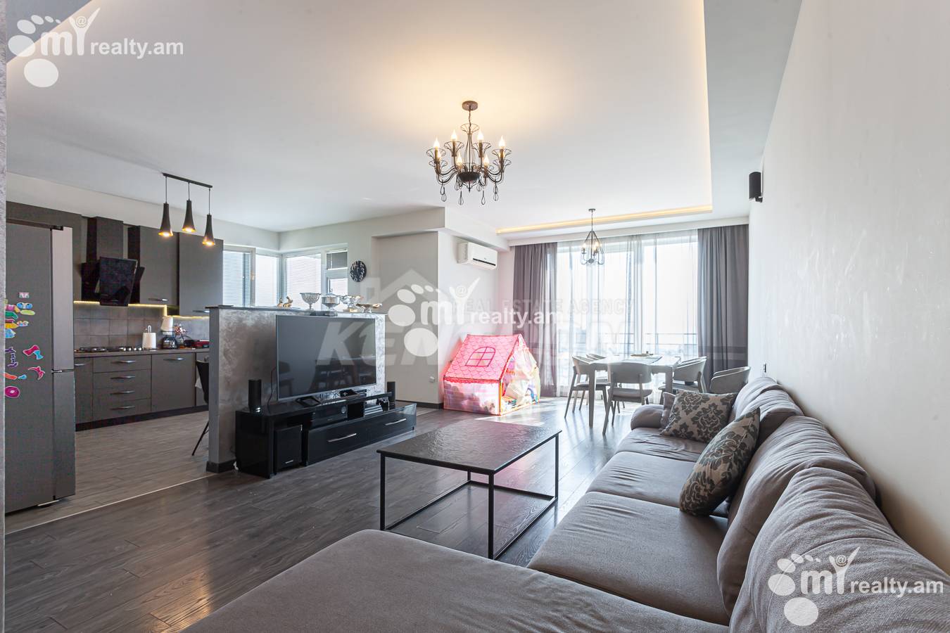 3 bedroom apartment for sale Sevak St, Kanaqer-Zeytun Yerevan, 156138