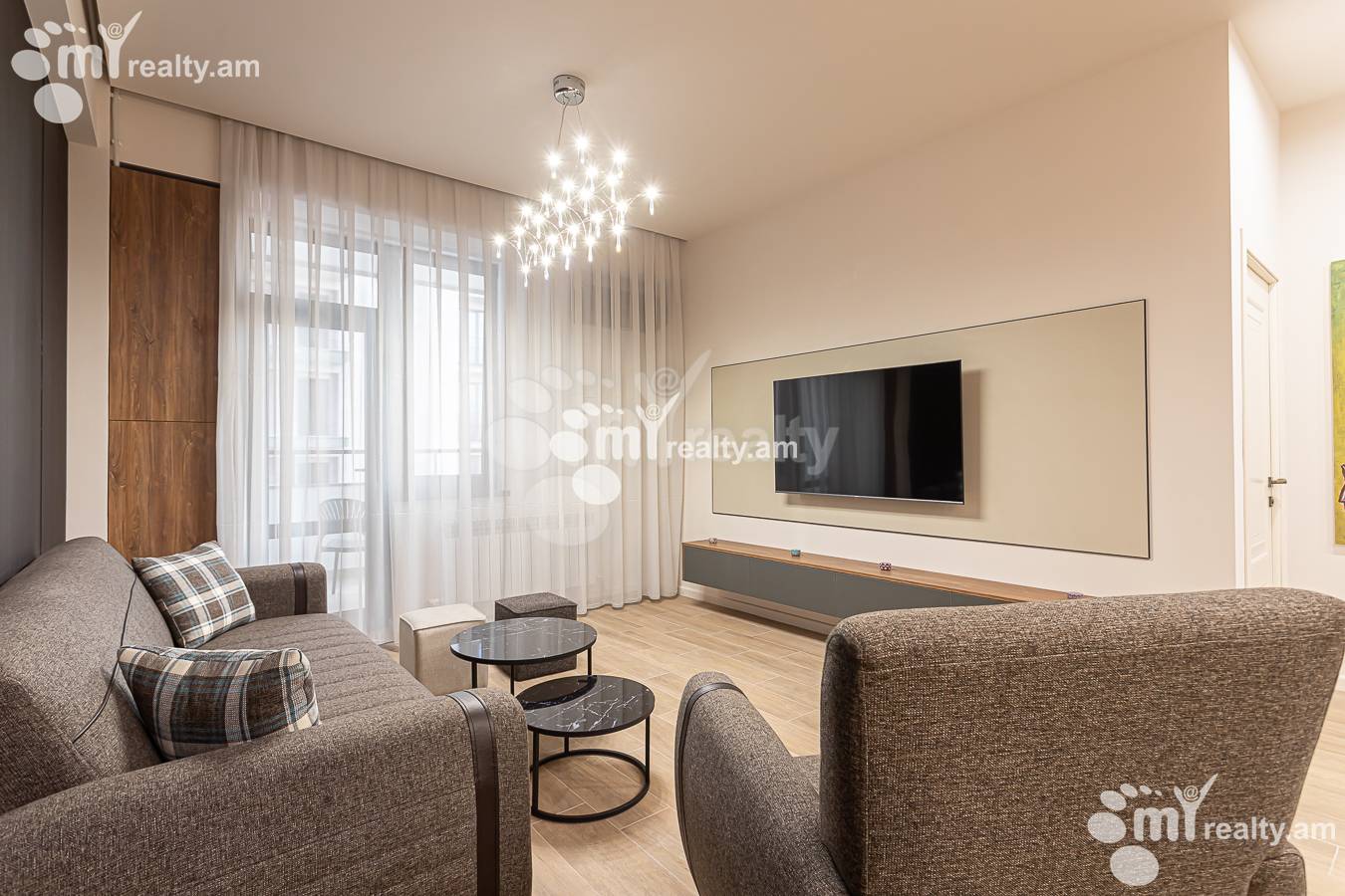 2 սենյականոց բնակարան  Ադոնց փող, Արաբկիր Երևան, 156872