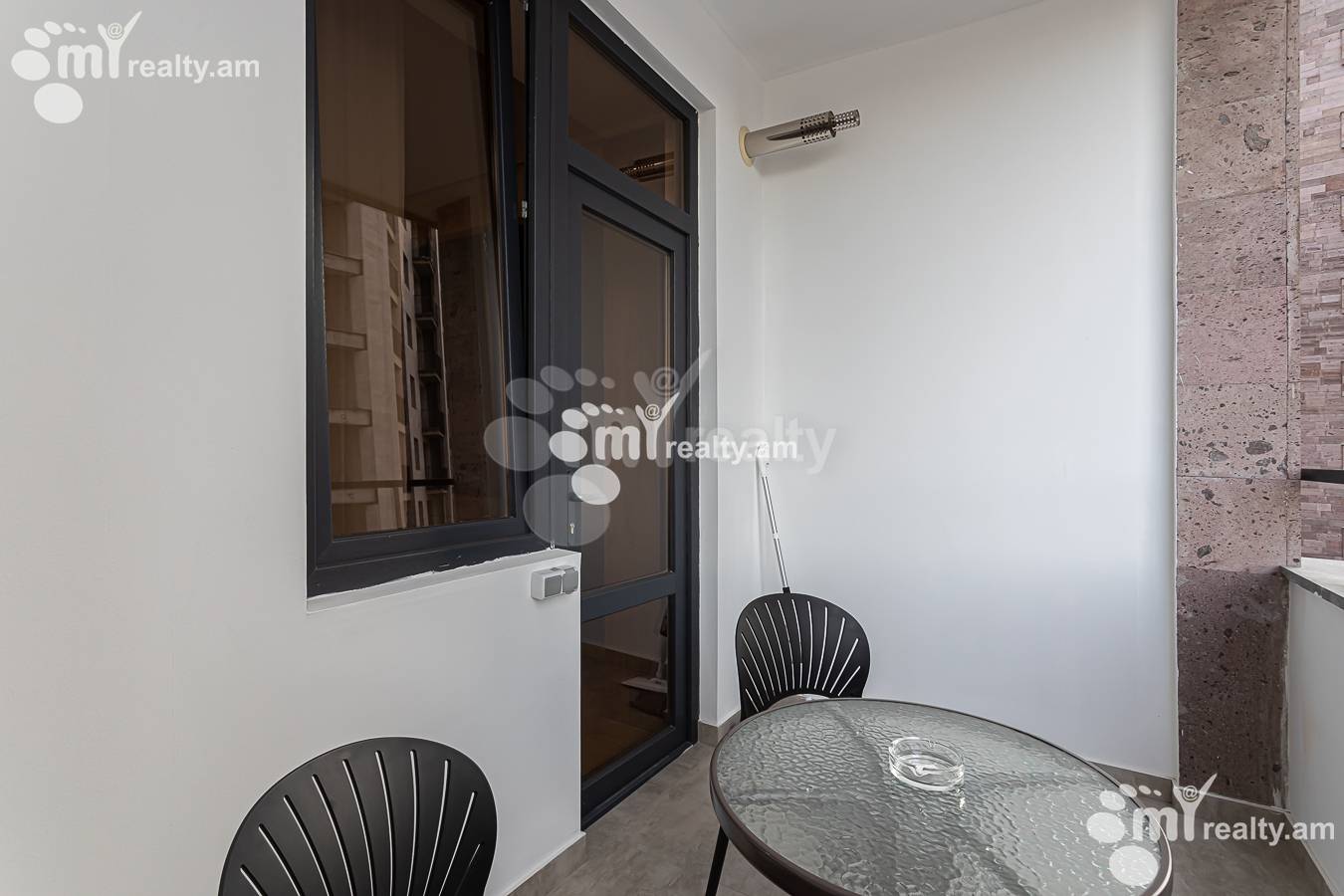 2 սենյականոց բնակարան  Ադոնց փող, Արաբկիր Երևան, 156872