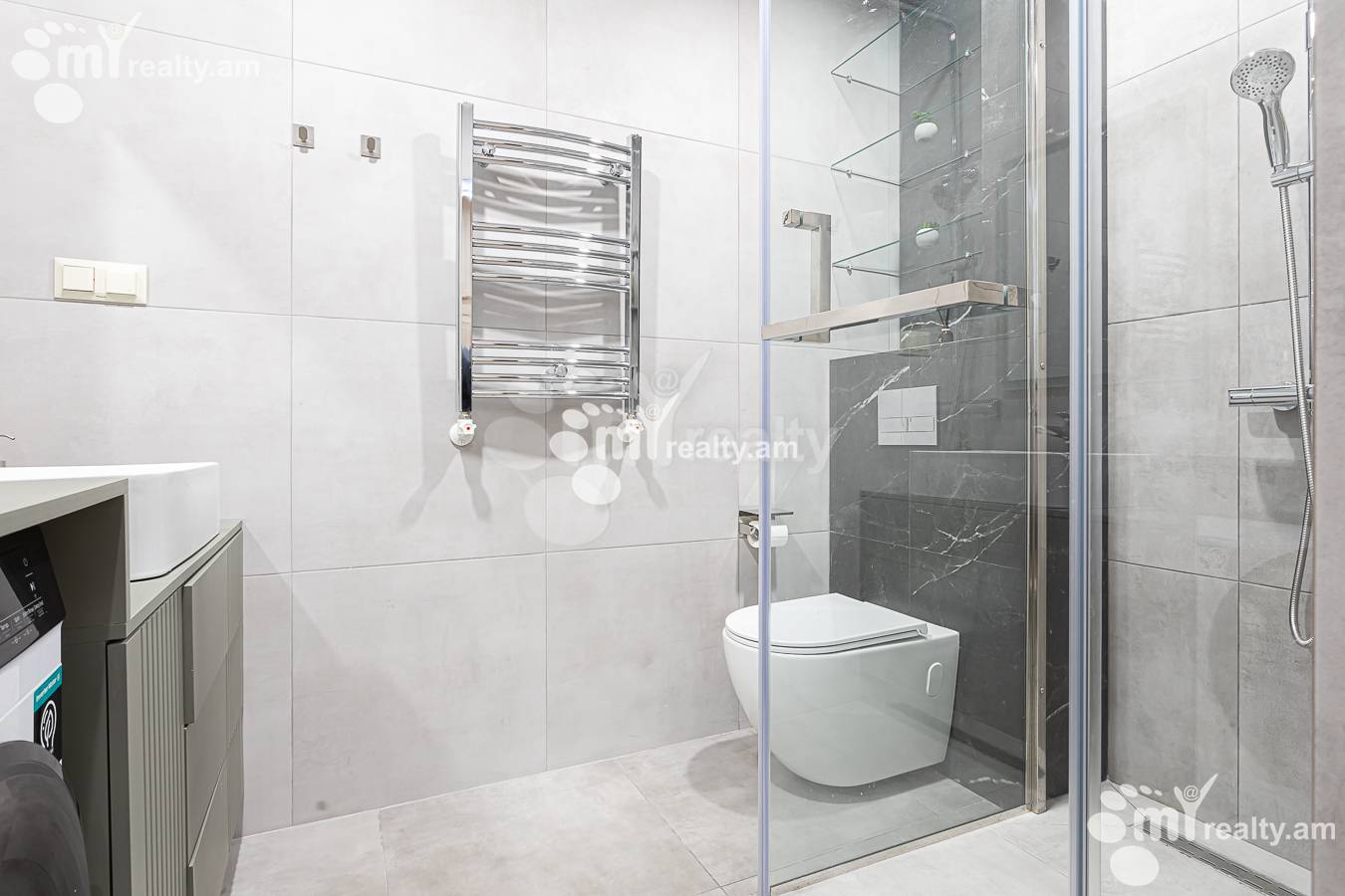 2 սենյականոց բնակարան  Ադոնց փող, Արաբկիր Երևան, 156872