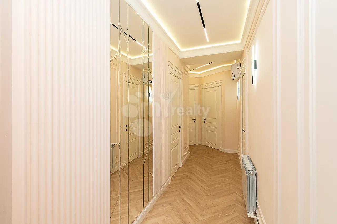 4 bedroom apartment for sale Arshakunyats Ave, Center Yerevan, 160978