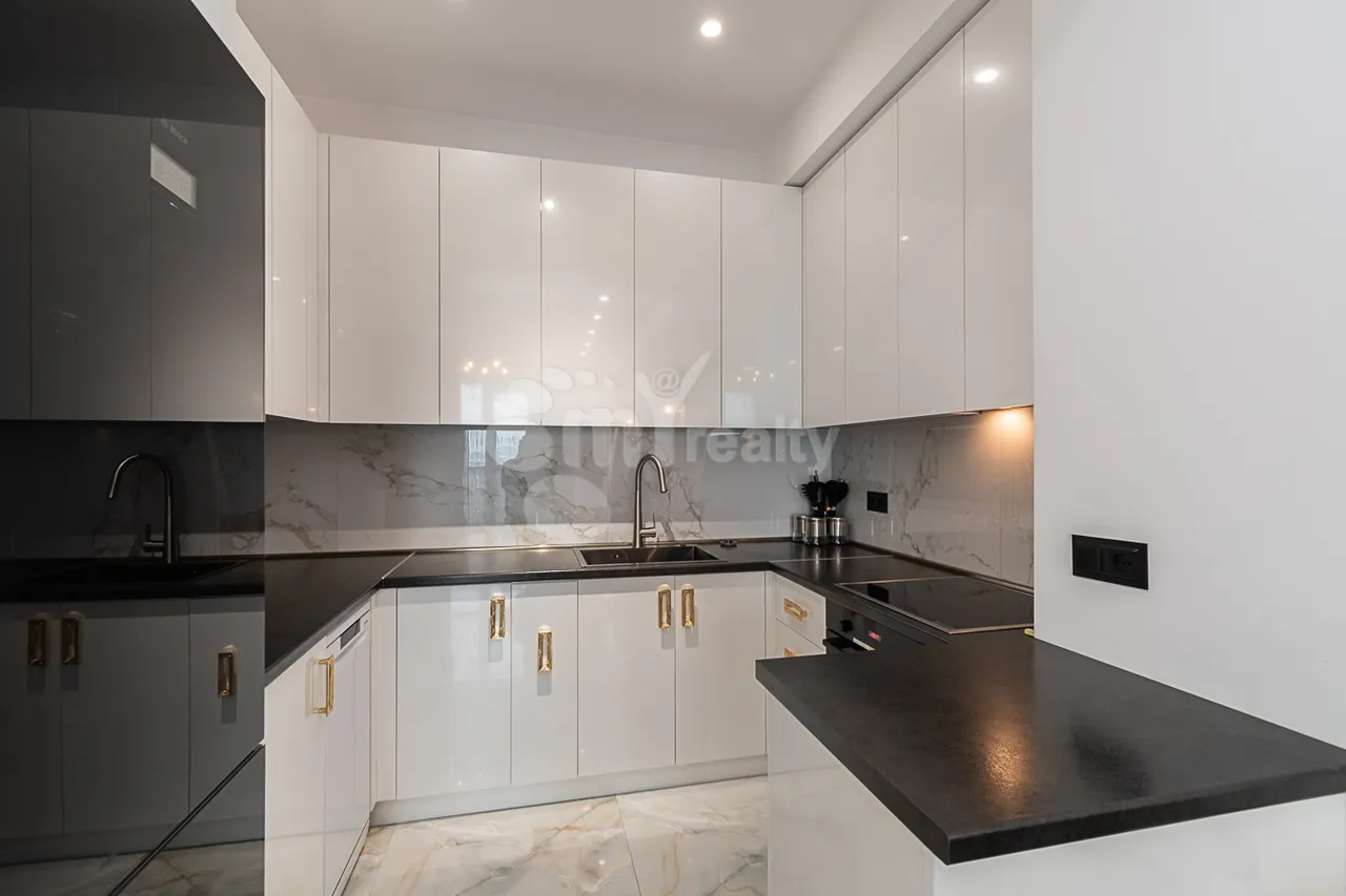 2 սենյականոց բնակարան վարձով Ռոստոմի փող, Կենտրոն Երևան, 159074