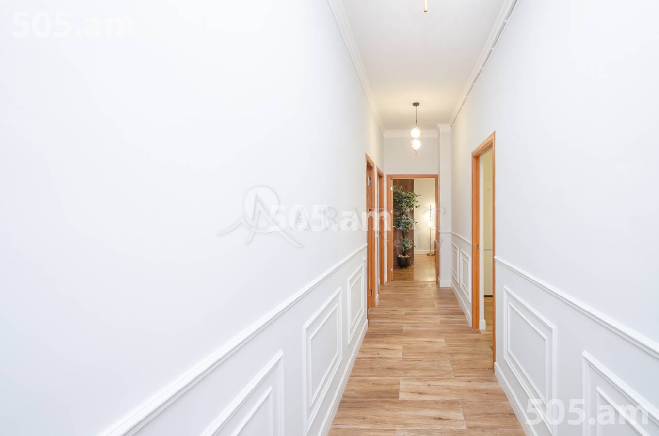 4 bedroom apartment for sale M․ Melqonyan str, Center Yerevan, 155077