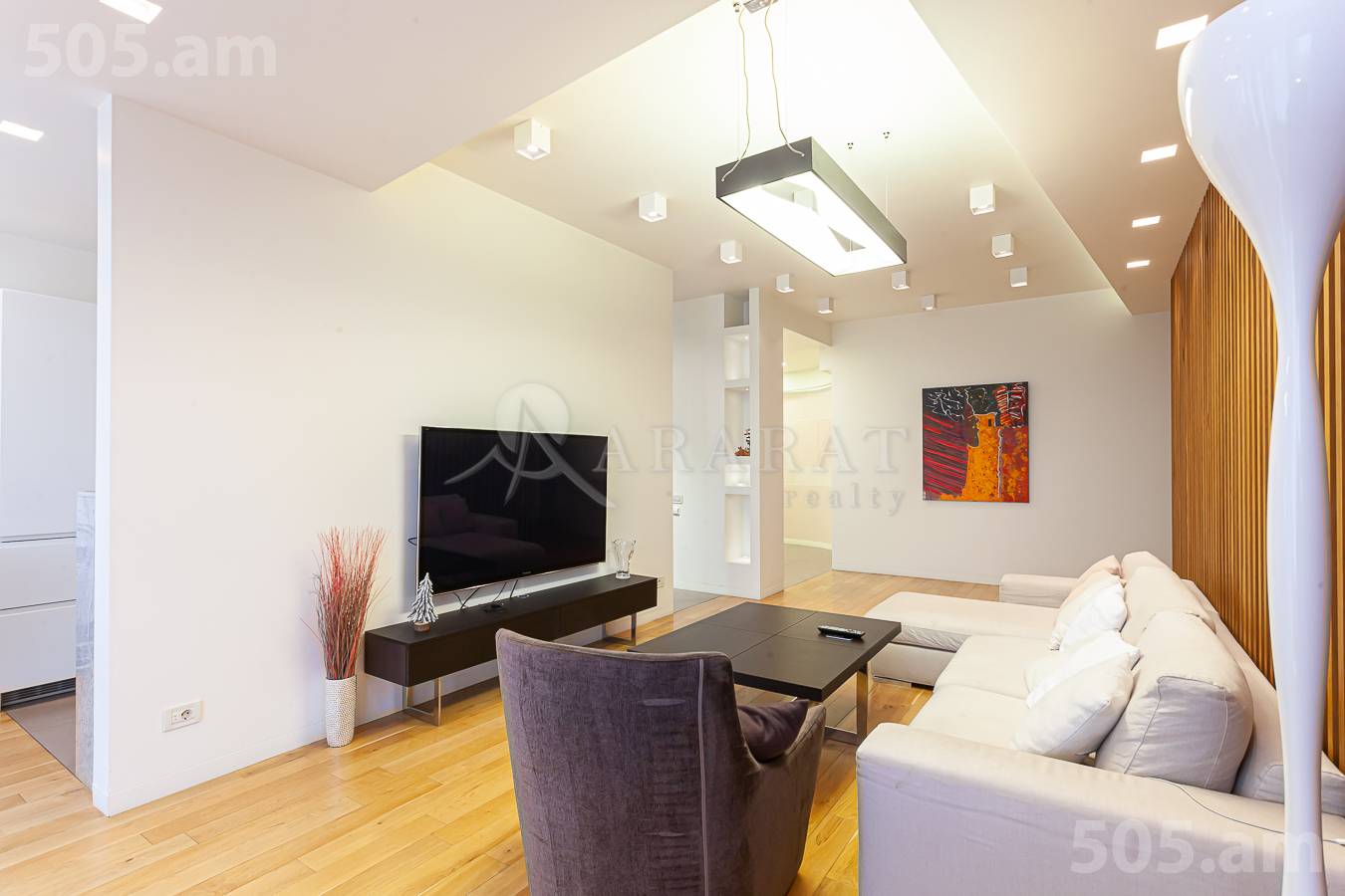 4 սենյականոց բնակարան  Վարդանանց փող, Կենտրոն Երևան, 146807