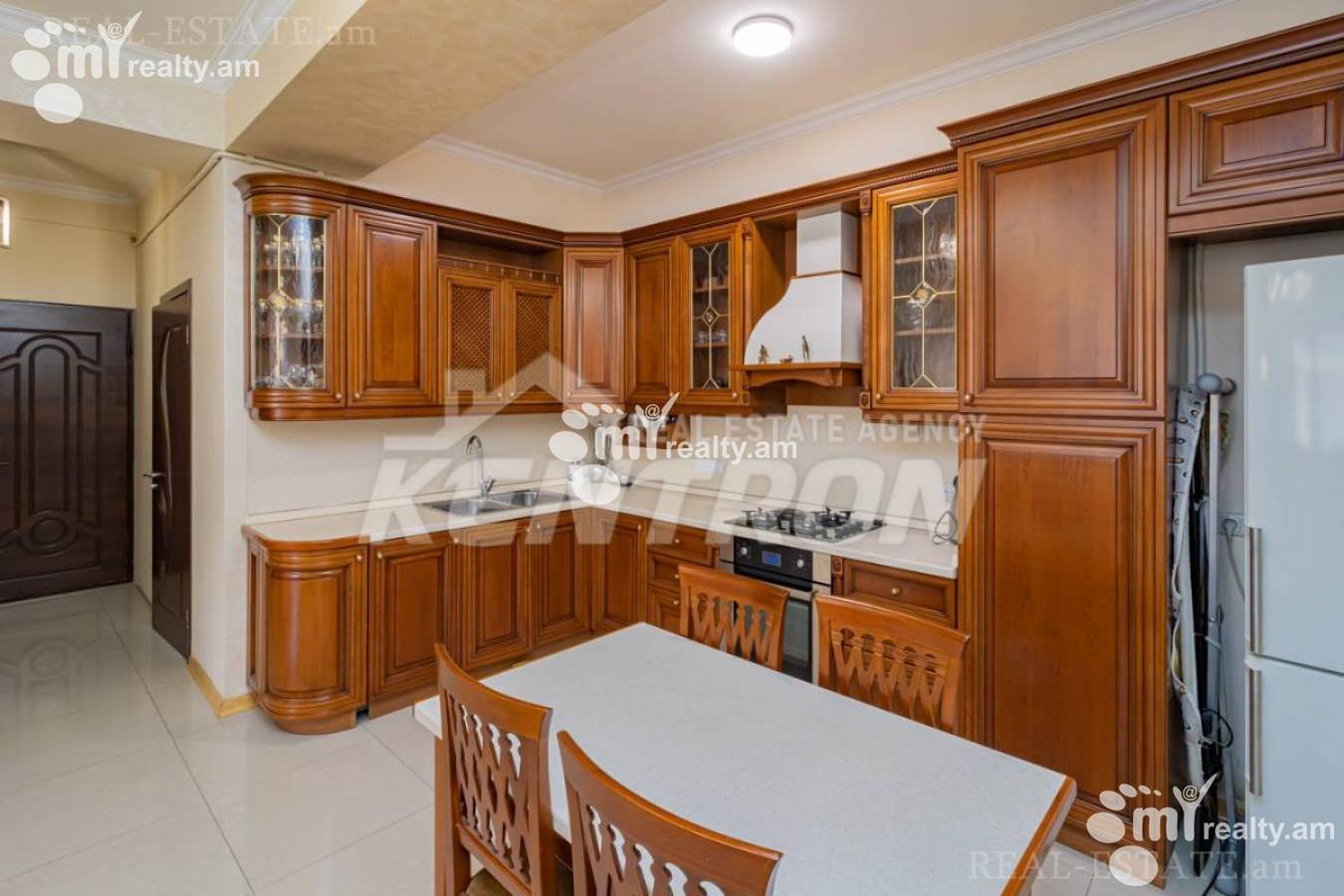 3 bedroom apartment for sale Antarayin St, Center Yerevan, 143963