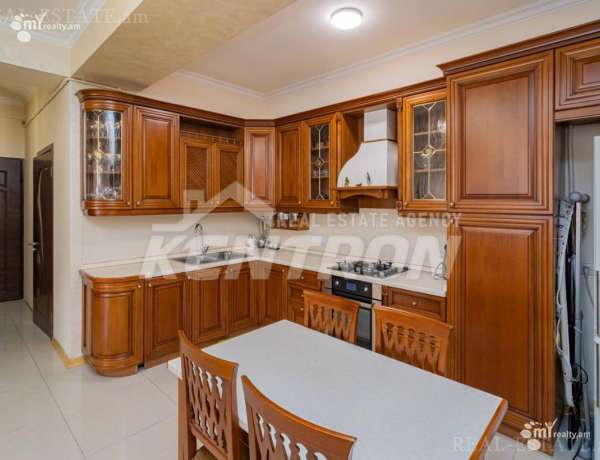 3-senyakanoc-bnakaran-vacharq-Yerevan-Center